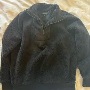 Black Banana Republic fuzzy pullover jacket large